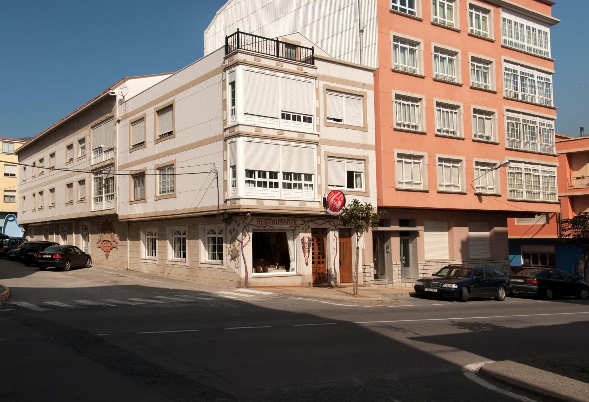 Hostal Restaurante La Cepa Cariño Zewnętrze zdjęcie